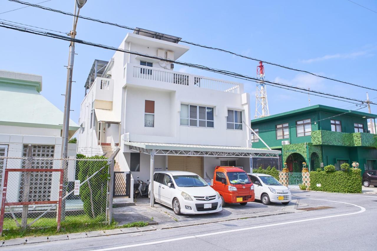 Wind Makiminato Apartment